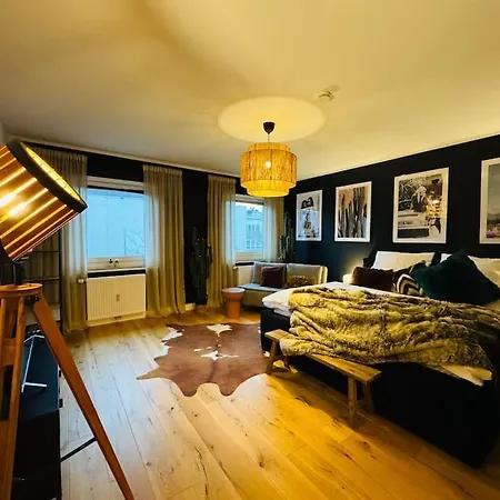 Klassen - Designer Fuer 6 - Zentral - 2x Kingsize Apartment
